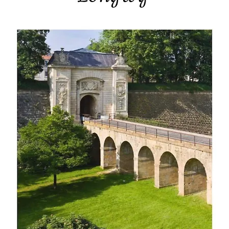 Large Duplex Near Luxembourg * לונווי