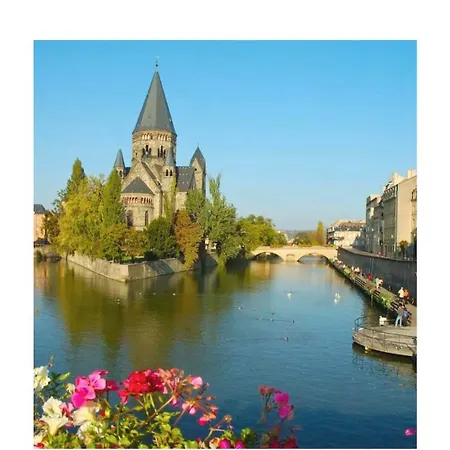 Large Duplex Near Luxembourg Apartmán *