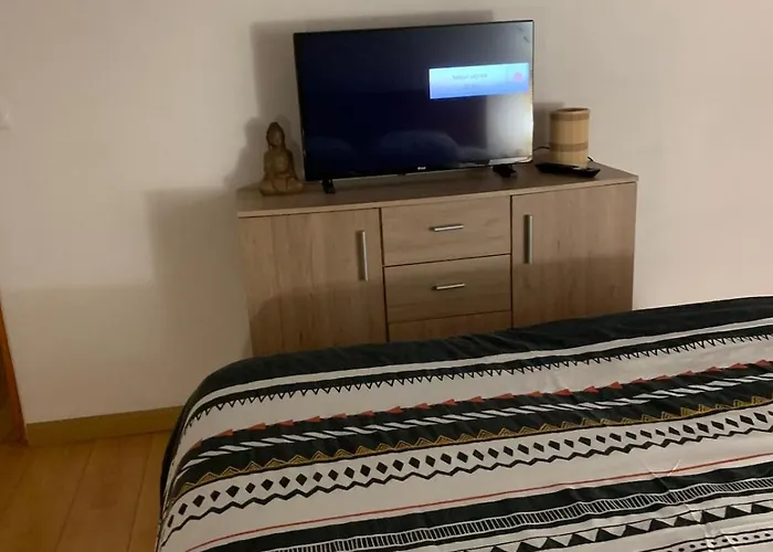 Large Duplex Near Luxembourg * לונווי